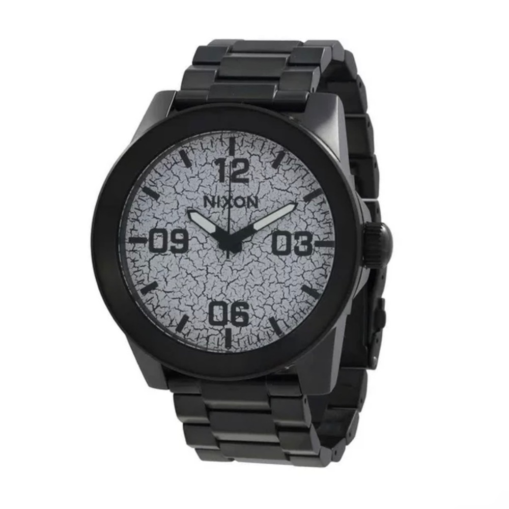 Nixon Corporal Quartz White Dial Mend